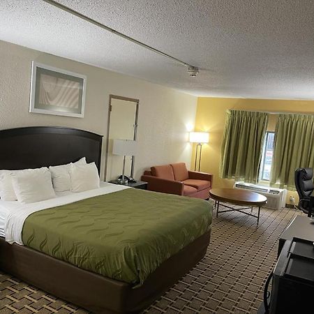 Quality Inn Vincennes Εξωτερικό φωτογραφία