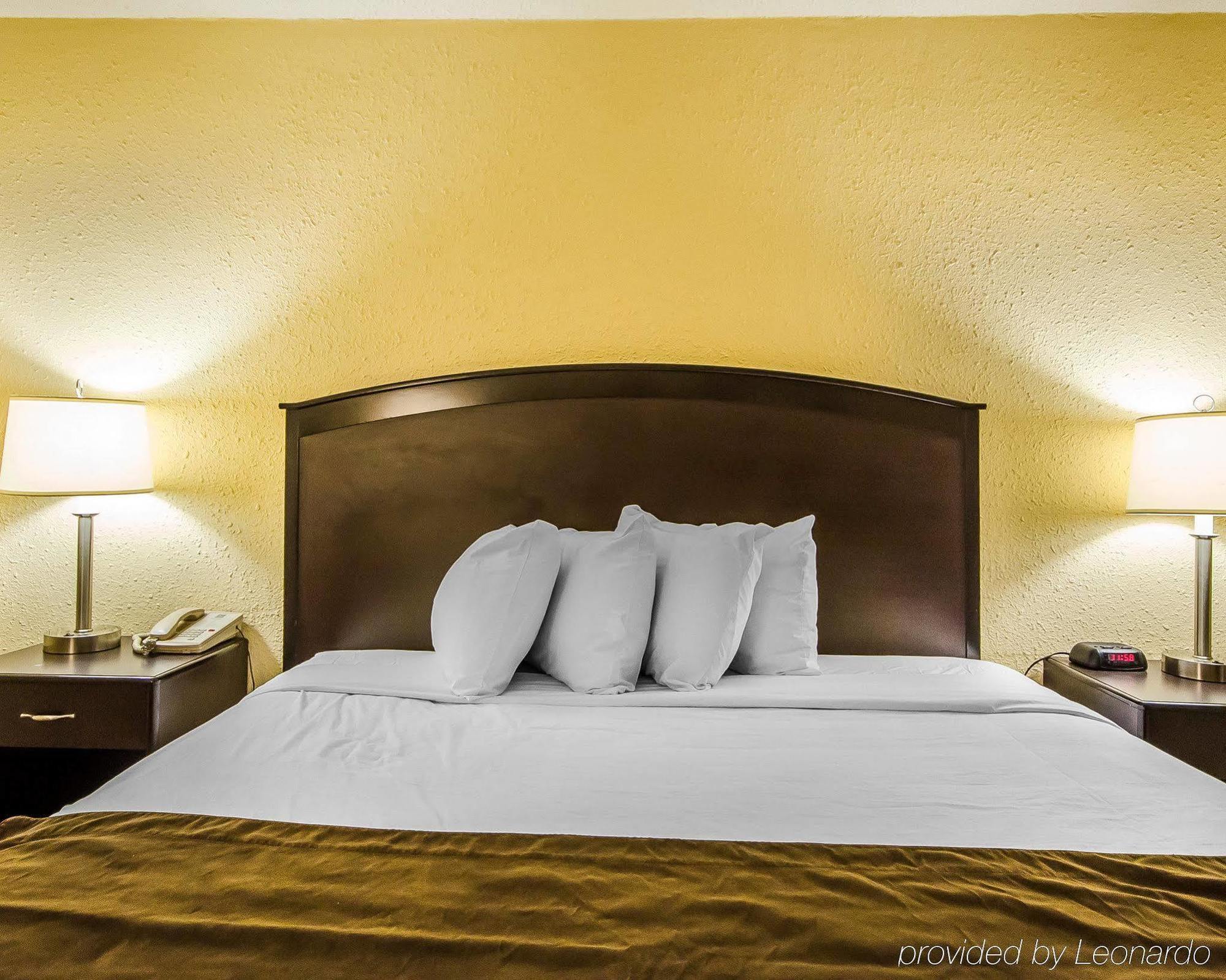 Quality Inn Vincennes Εξωτερικό φωτογραφία